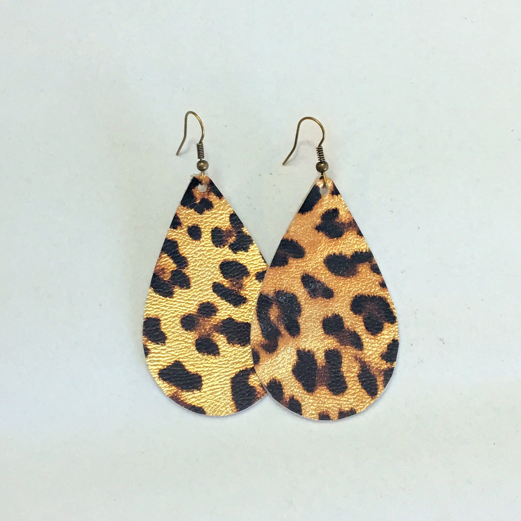 Leopard Metallic Earrings Medium - Egg